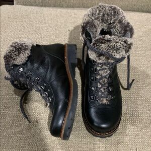 Black and Gray Winter Boots with Fur Lining